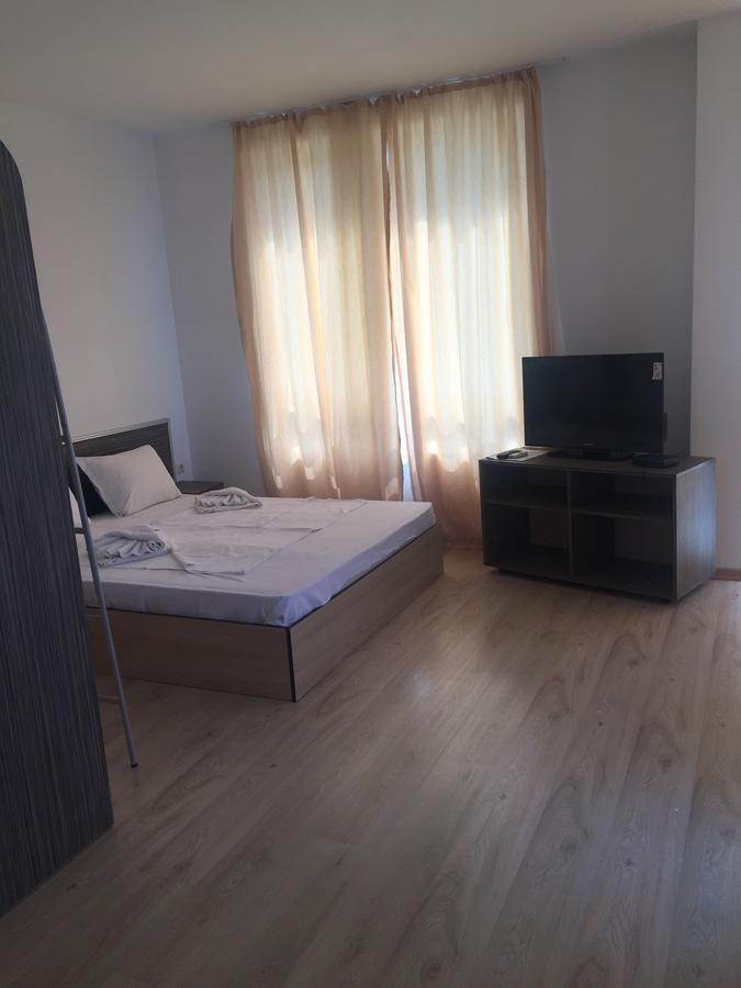 Guest House Ask Приморско Экстерьер фото